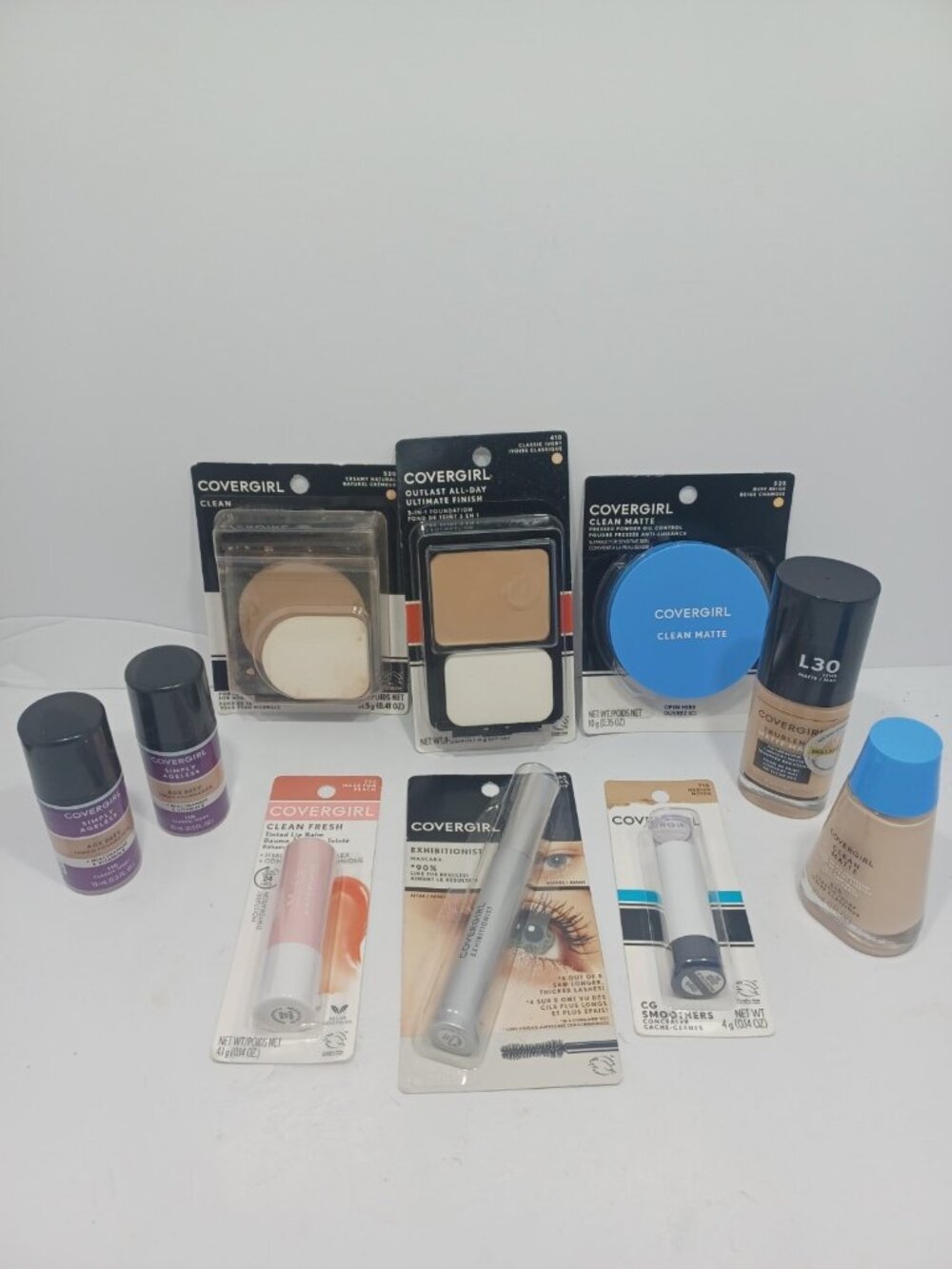 COVERGIRL Lot of 10 Mixed Makeup #2